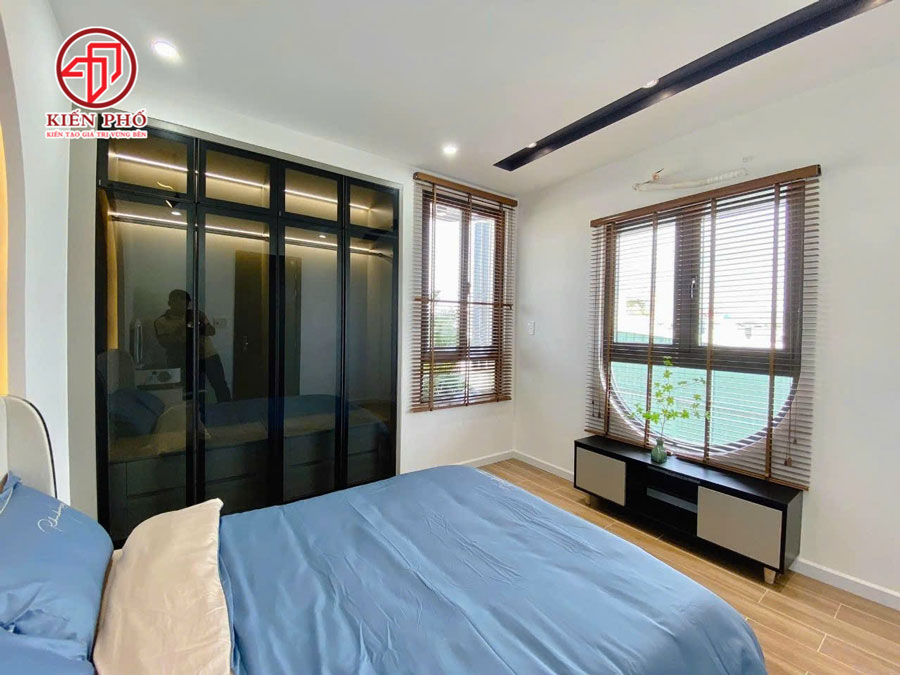 Bàn giao nhà 1 trệt 4 lầu sân thượng cho gia đình anh Tiến ở Quận Tân Bình